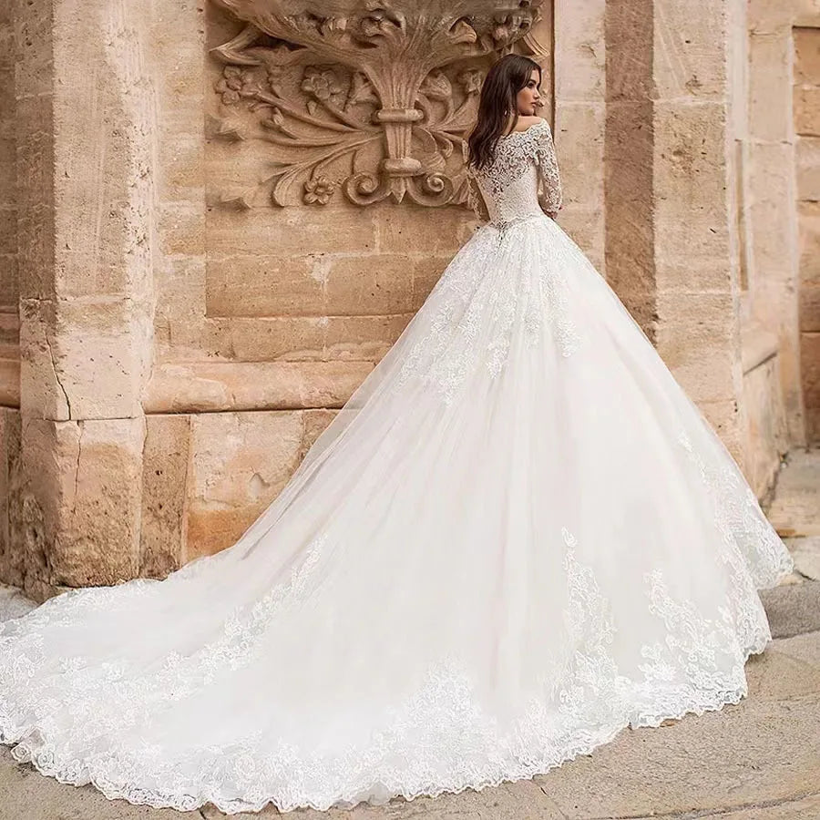 One-shoulder high-waist slim fit wedding dress – front view – Snowy Bridal