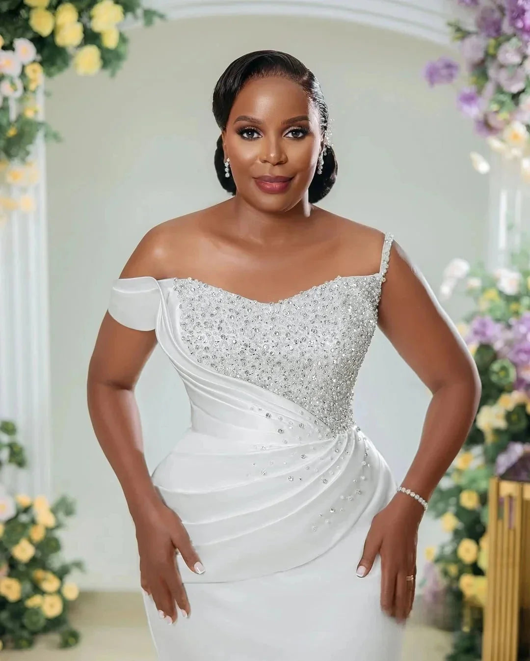Beads crystals bridal - side angle