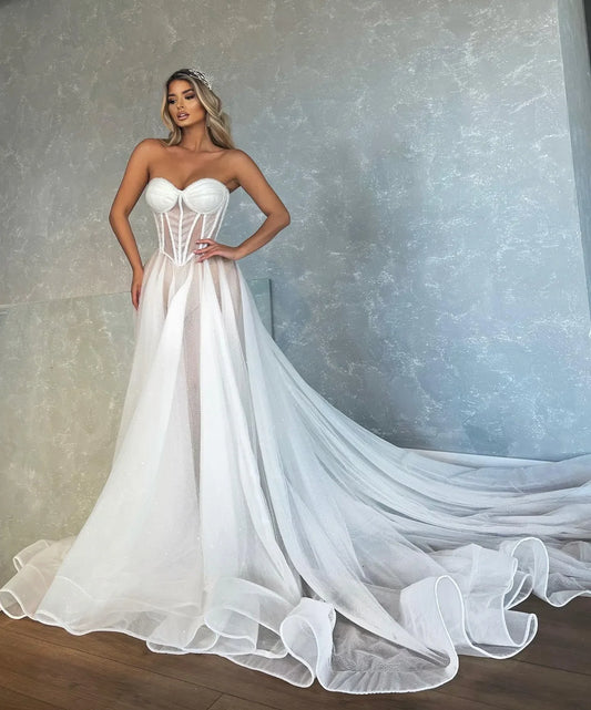 Fashionable and sexy Wedding Dresses Sweetheart Neckline Plus Size Pleated Sweep Train Tulle Bridal Gowns Vestido De Novia