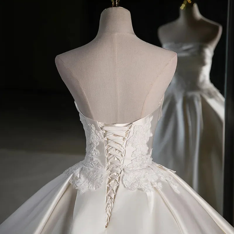 Customized Elegant Champagne Lace Satin Wedding Dress Ball Suit Strapless Sleeveless Backless Floor Length Long Wedding