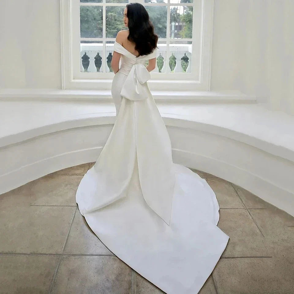 Off-the-shoulder button mermaid elegant detachable train wedding dress bridal gown ivory