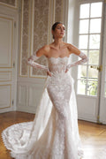 Vintage lace dress - front