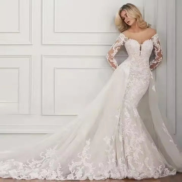 Sweetheart appliques dress - front