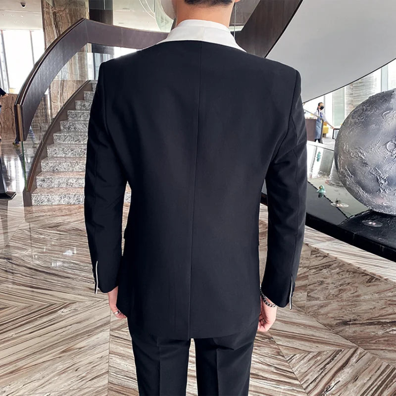 Formal business 3 piece groom wedding tuxedo banquet men fashion blazer vest pants close-up