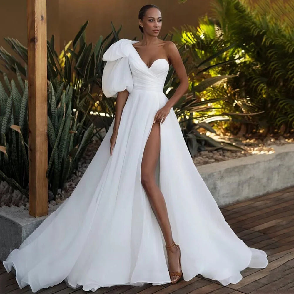 Sexy One Shoulder Single Puff Sleeve Wedding Dresses Big Bow Organza Beach Bride Dress 2024 Split Side Wedding Gowns