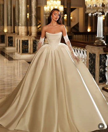 Customized Simple Ball Gowns Princess Wedding Dresses Satin Bride Dresses Corset Pearl Sexy Wedding Gowns Vestido de novia