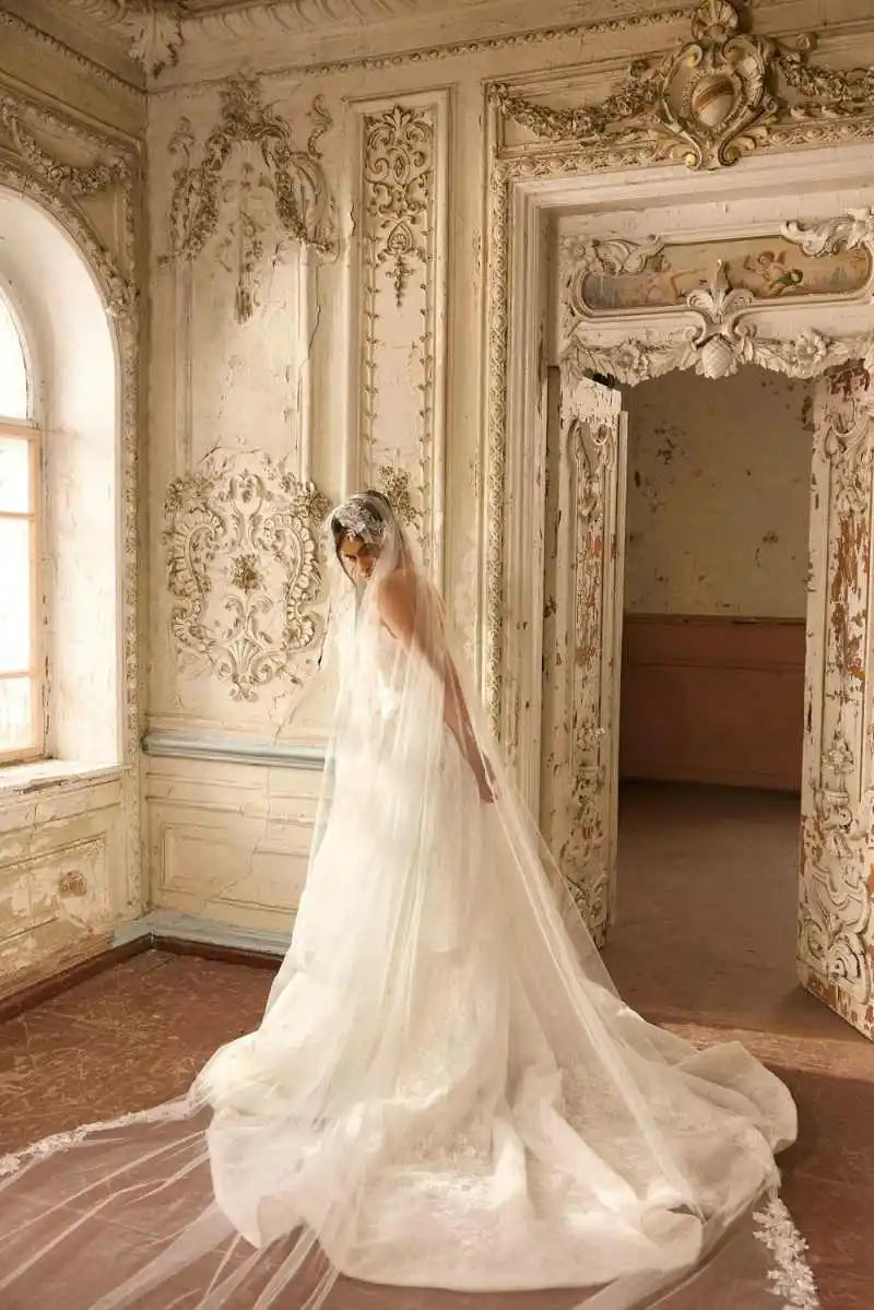 Vintage strapless mermaid lace wedding dress – back view – Snowy Bridal