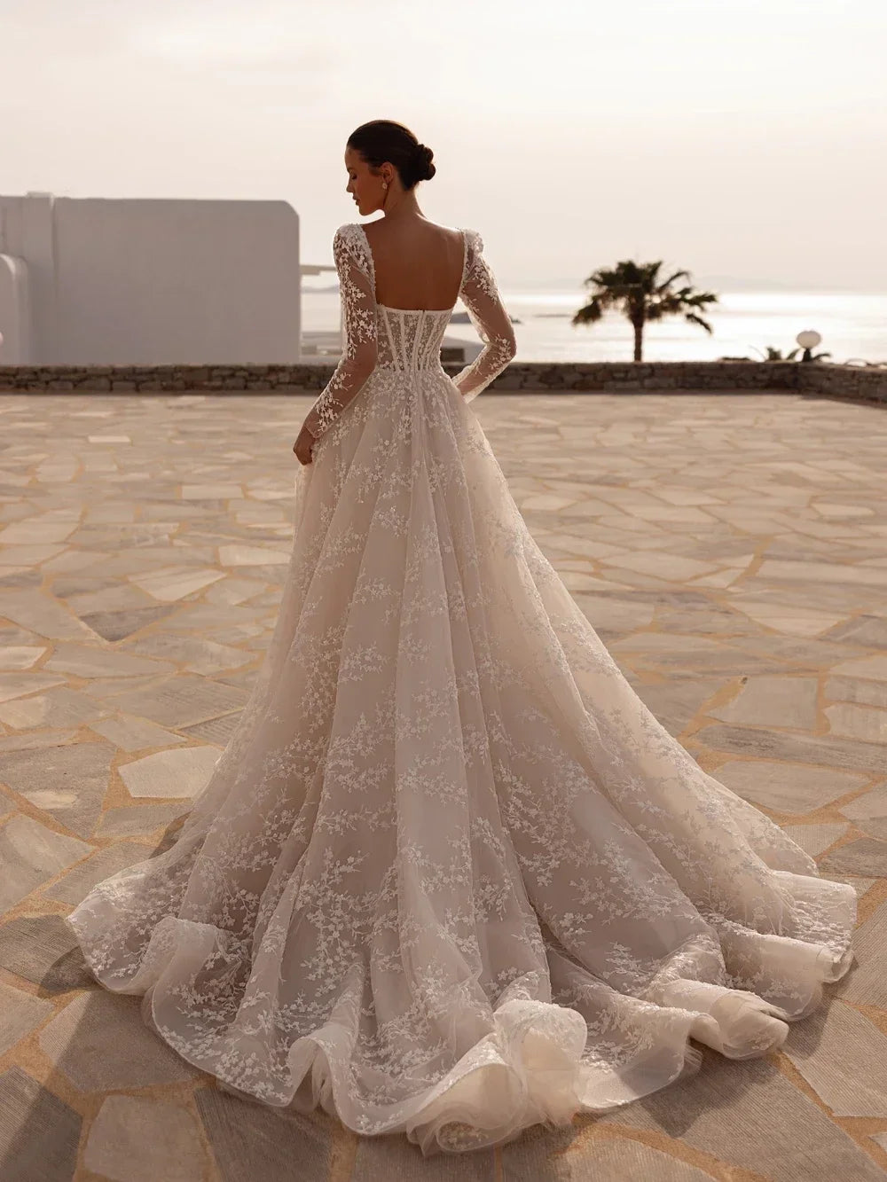 Customized Sweetheart Wedding Dresses Lace Appliques Bridal Gown Long Sleeves Pearls A-line Tulle Long Bridal vestidos de novia