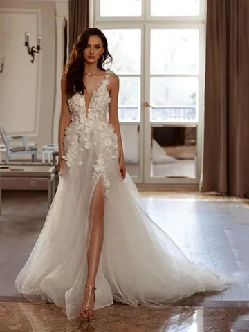 Sexy sleeveless backless vintage A-line lace bohemia wedding dress front view