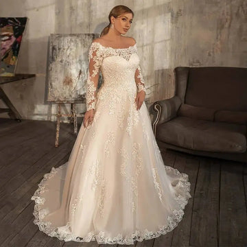 Customized Vestido De Noiva Beaded Appliqued Long Sleeve Lace Wedding Dress Boat Neck Wedding Dress