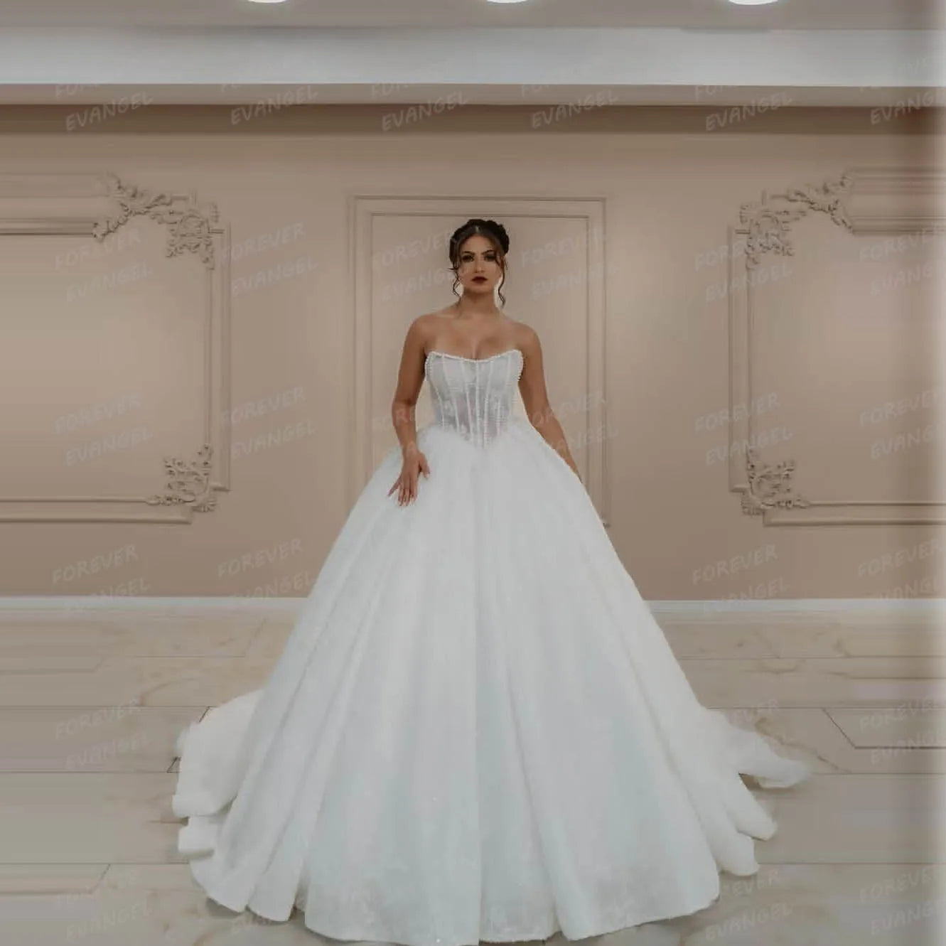 Luxury Wedding Dresses A Line Woman's Appliques Sleeveless Boat Neck Bride Ball Gowns Formal Tulle Customized Vestidos De Novia