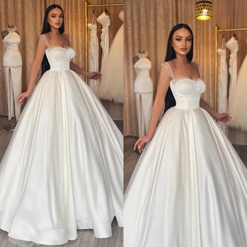 Classic Fashion Vintage A-line Sweetheart wedding dress tulle Pearl halter long designer sweep Train bridal dress Custom 2024