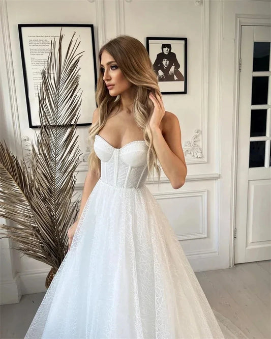 Fashion elegant Princess sexy sweetheart neckline halter wedding sleeveless glitter lace Beach Auditorium bridal dress new