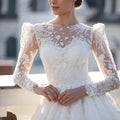 Sexy Wedding Dresses Exquisite Lace Applique Bridesmaid Dresses Elegant Long Sleeved Beach Fluffy Princess Style Evening Robes