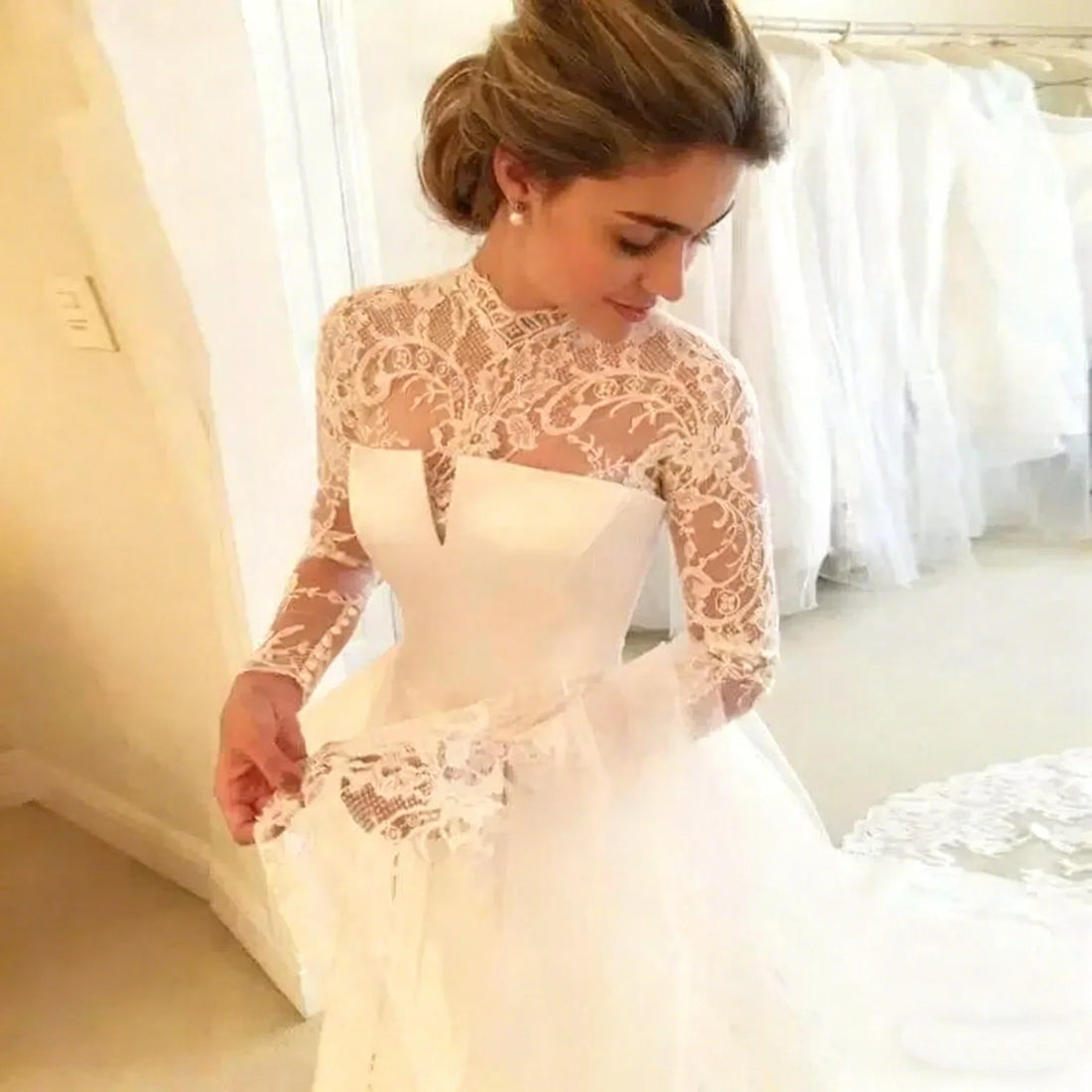 Customized 2026 Long Sleeves Wedding Dresses Sweep Train Lace Satin Open Back Elegant Bridal Gowns Plus Size Vestido De Novia