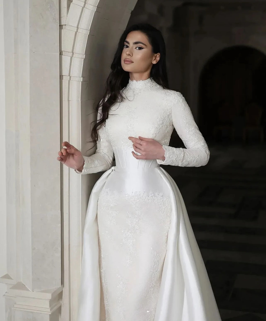 Arabic mermaid wedding dress white ivory long sleeves pleats lace Muslim satin bridal gown