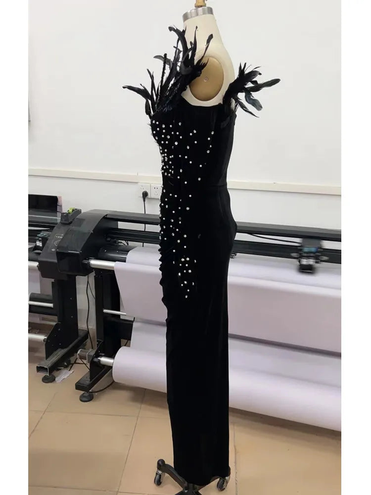 New Women Luxury Sexy Long Sleeve Feather Pearl Velvet Black Maxi Long Gowns Dress Elegant Celebrity Evening Party Club Dress