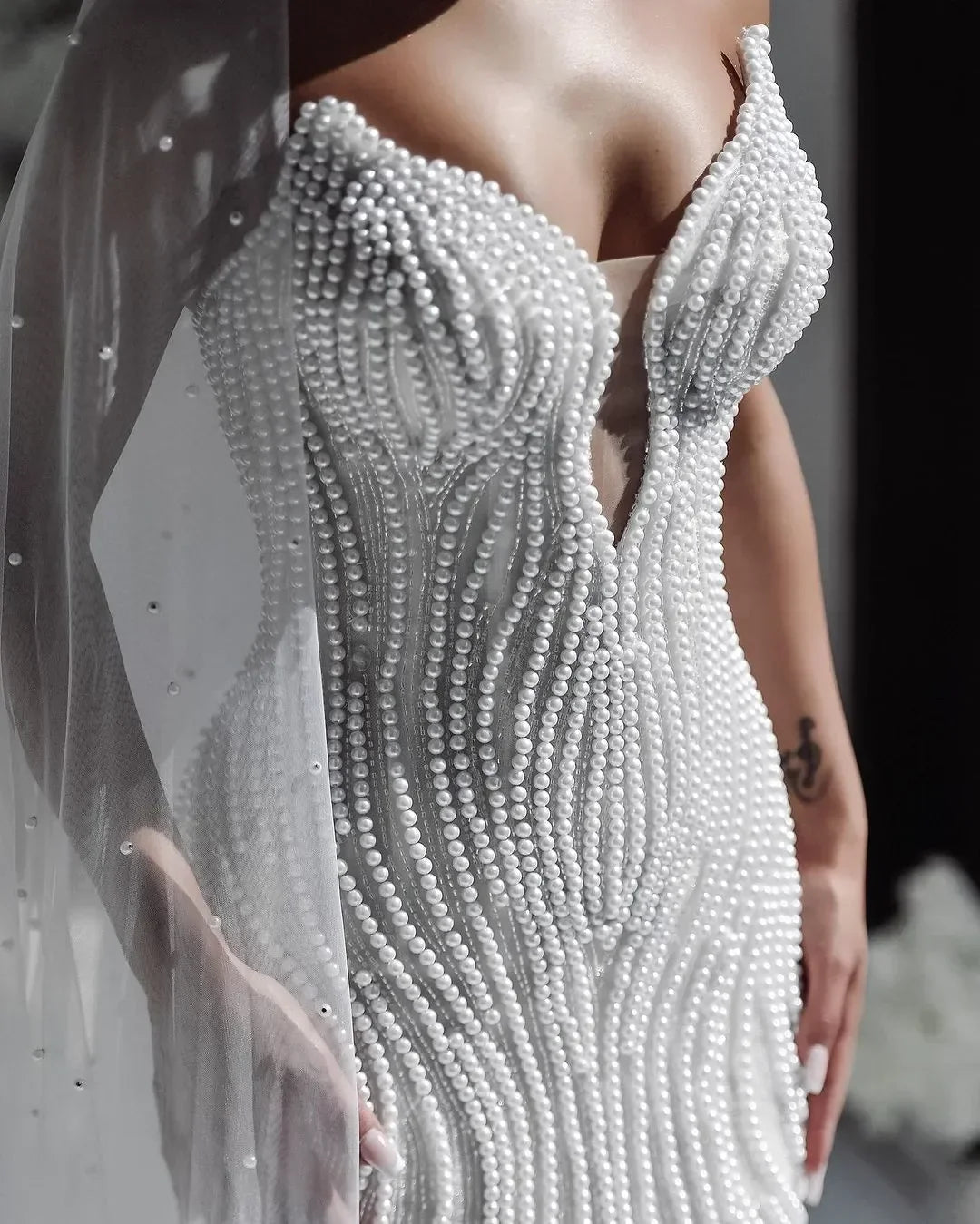 Customized Luxury Pearls Mermaid Wedding Dresses Detachable Train Strapless Bridal Gowns V Neck Bride Dress Vestido De Novia