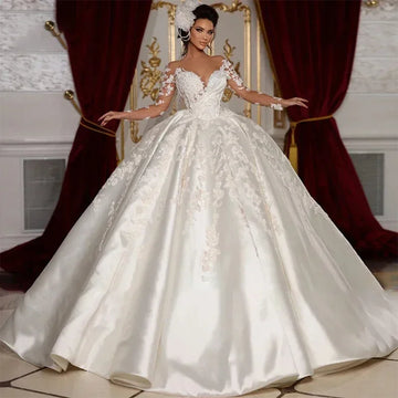 Customzied Long Sleeves Wedding Dress Applique Lace Princess Ball Gown Scoop Neck Satin Bride Dress Vestido De Novia