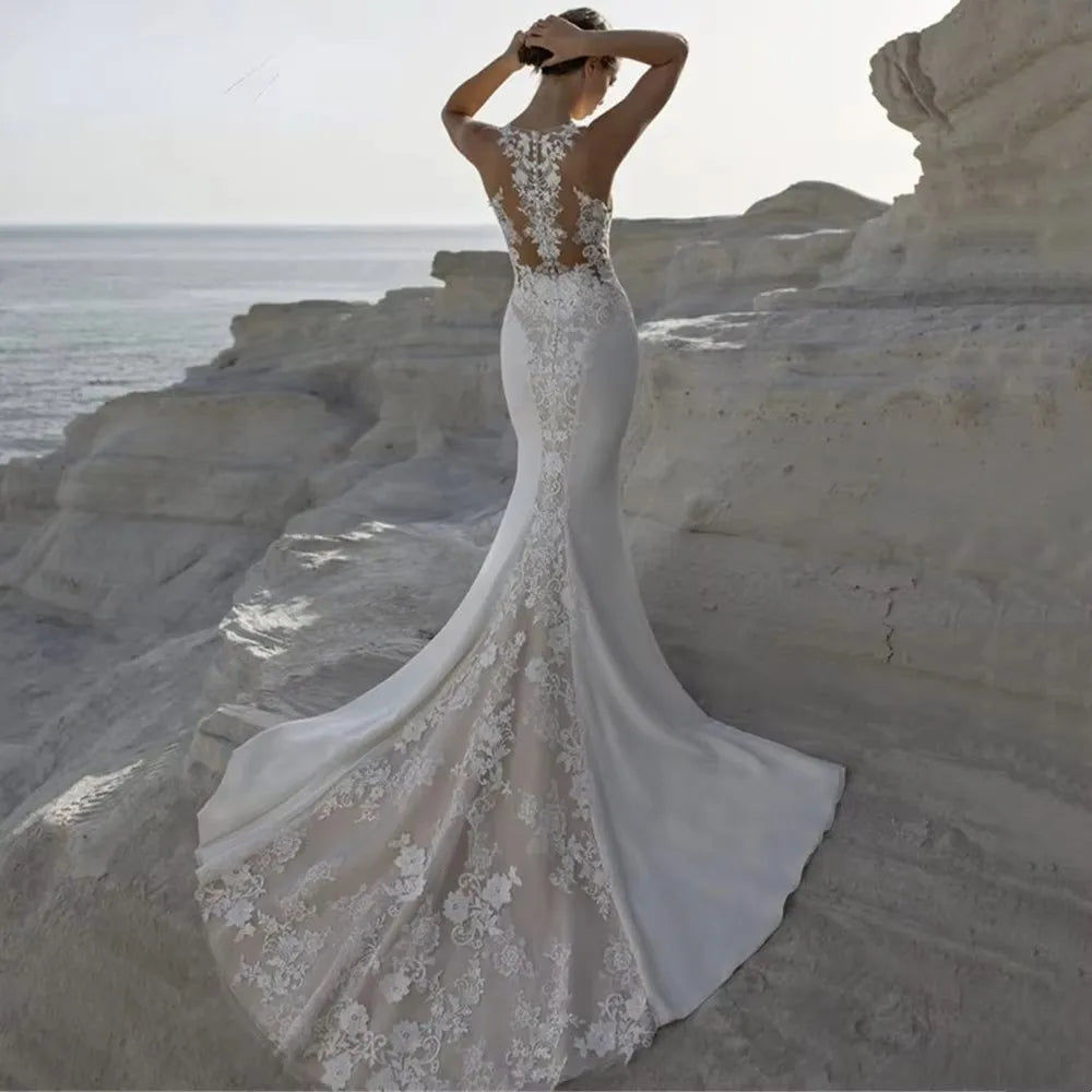 Sexy mermaid wedding dress V-neck lace appliques illusion buttons back satin formal bridal gown