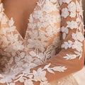 Sexy backless princess exquisite long sleeves tulle A-line lace applique wedding dress side view