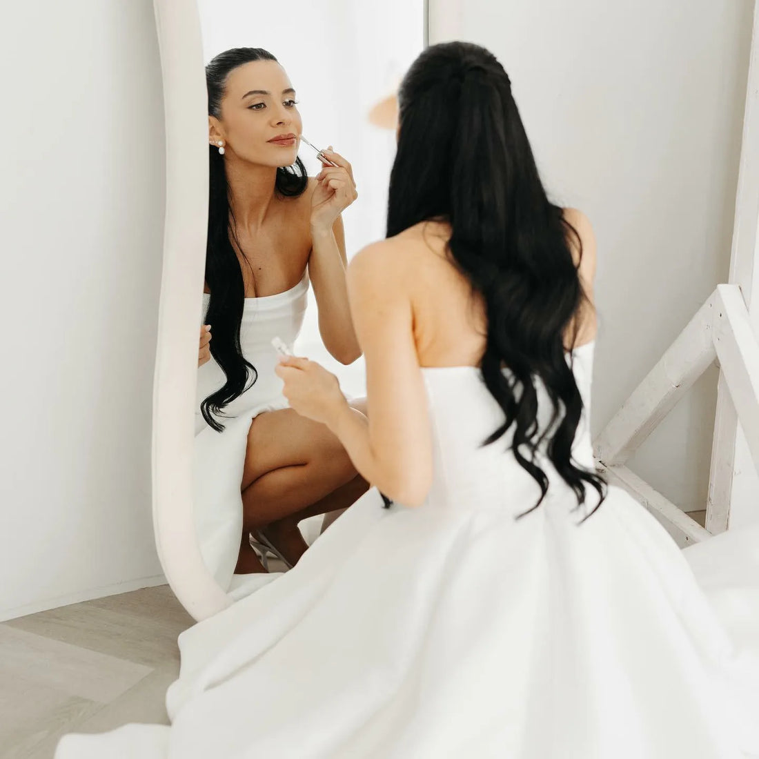 Modern Bridal Wedding Dresses Strapless High Slit Satin Wedding Party Gown Woman Simple - Image 1