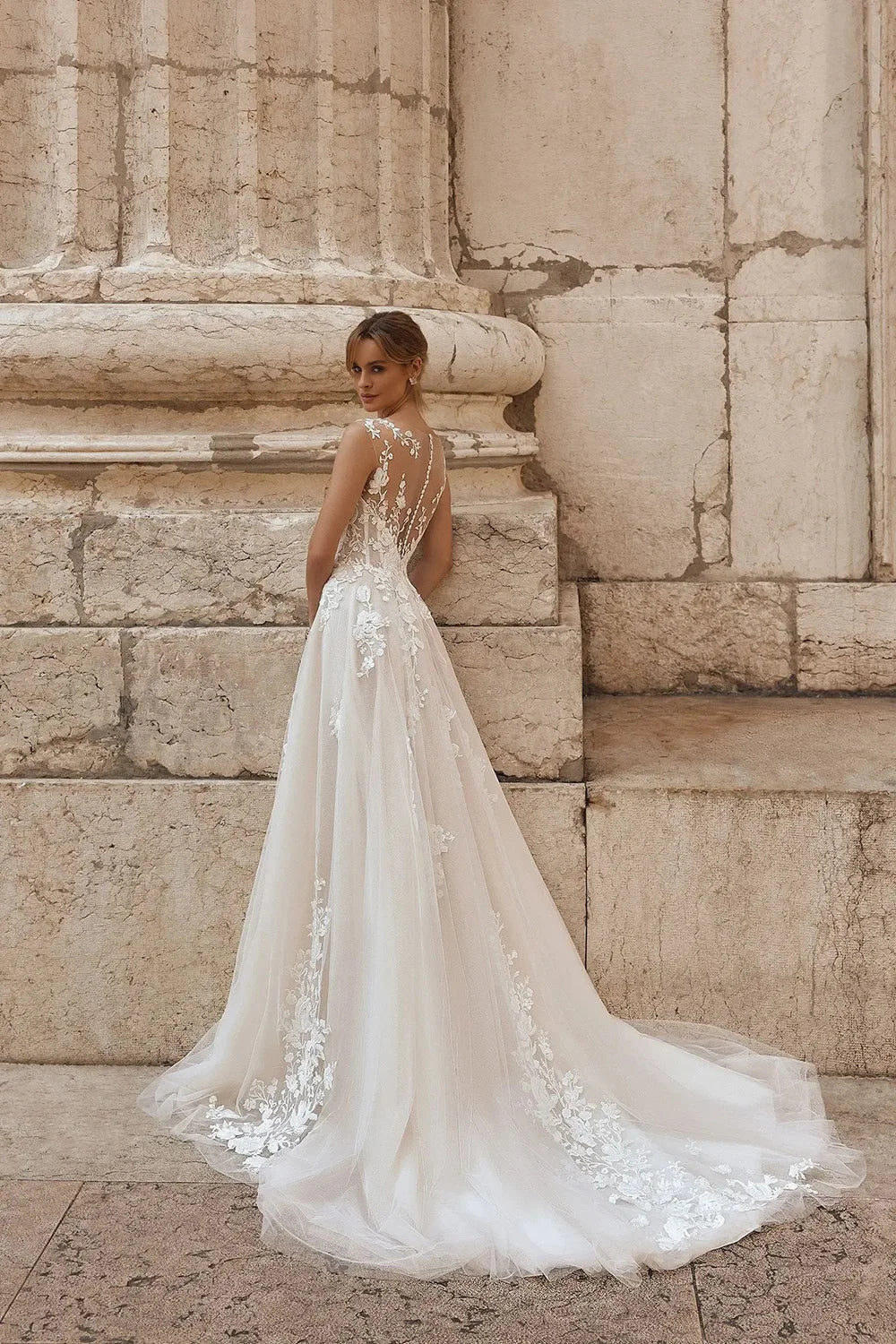 Boho Bride Wedding Dresses Cap Sleeve Lace Applique Luxury Brides Dress Illusion Bridal Gown Robe De Mariee Customized