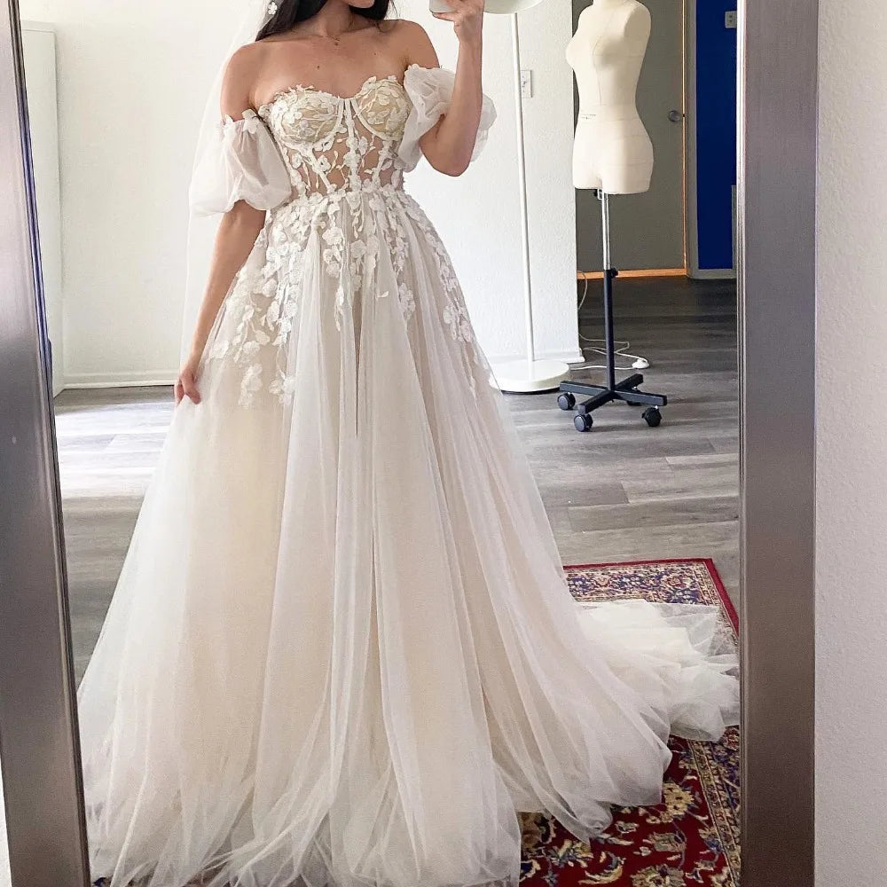 Short Puff Sleeves Wedding Dresses Sweetheart Appliques Lace Up Visible Corset A-line Bridal Gowns Princess Vestido De Novia