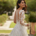 V-neck illusion back A-line lace applique exquisite women wedding dress bridal gown ivory