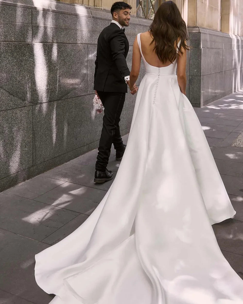 Satin Wedding Dresses For Bride Backless A-line Buttons Luxury Brides Gown Long Train Evening Bridal Dress Customized