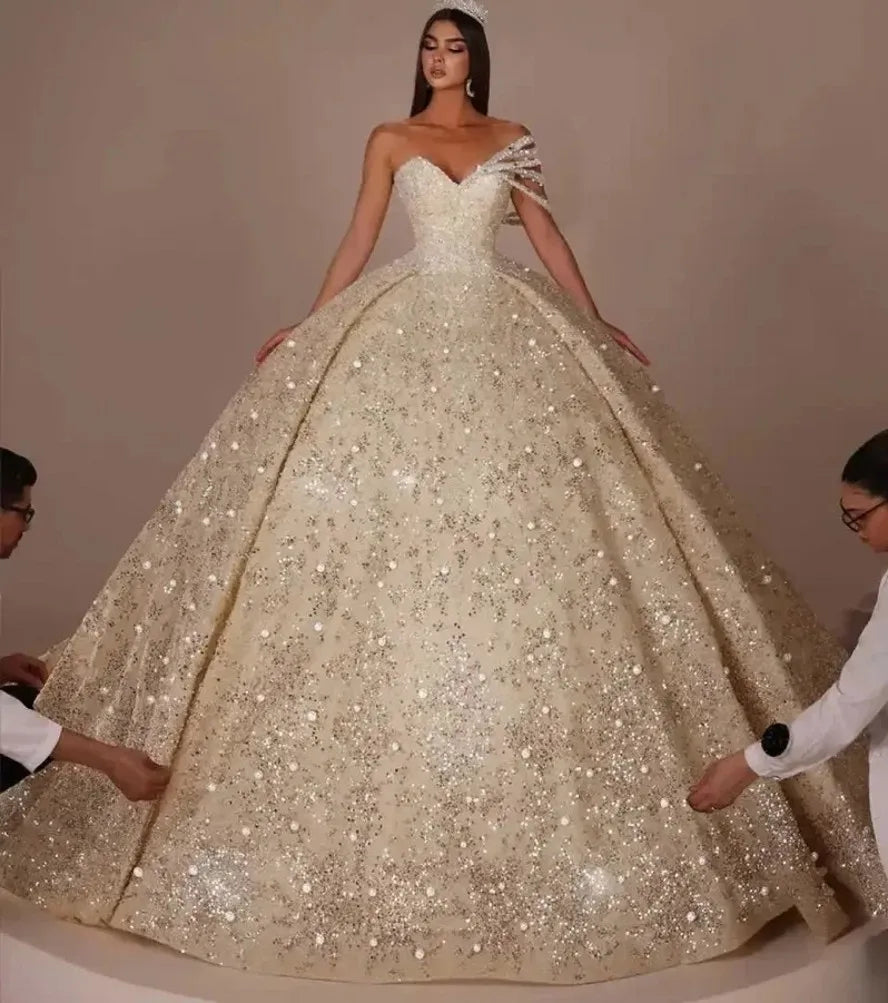 Luxury ball gown wedding dress sequins beaded church bride gown Arabic Dubai bridal dress