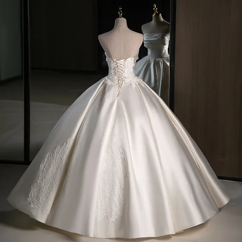 Customized Elegant Champagne Lace Satin Wedding Dress Ball Suit Strapless Sleeveless Backless Floor Length Long Wedding