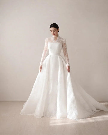 Dubai V-neck lace wedding dress - front