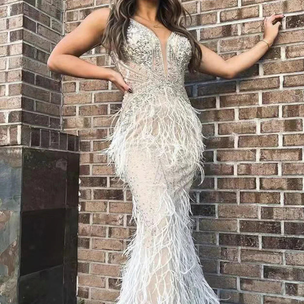 Elegant White Evening Dresses For Women Backless Luxury Dubai Sequined Beaded Sleeveless Arabic Vestidos Formal Party Gowns
