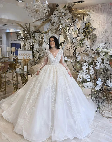 Customzied V-neck Long-sleeved Ball Gown Lace Applique wedding dress vestidos de novia Luxury amanda novias official