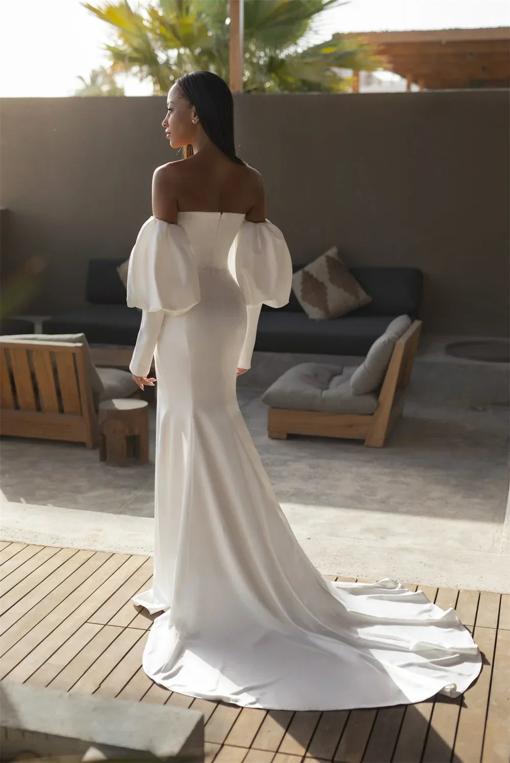Detachable Puff Sleeves V-neck Soft Satin Sheath/Mermaid Wedding Dresses Side Slit Sweep Train   Bridal Grownm