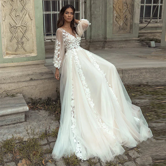 Beauty 2023 Princess Boho Wedding Dresses Appliques Lace Backless Beach Bride Dress Long Puff Sleeves Plus Size Bridal Gown