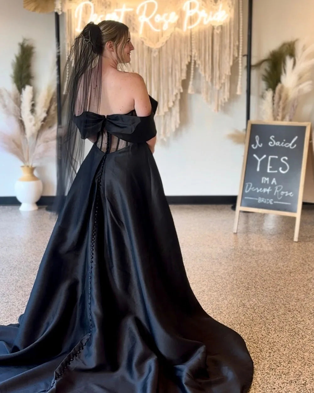Elegant Black Off Shoulder Corset Formal Evening Gown with Bow Side Slit Satin Ball Gown Bridesmaid Party Dress Customized