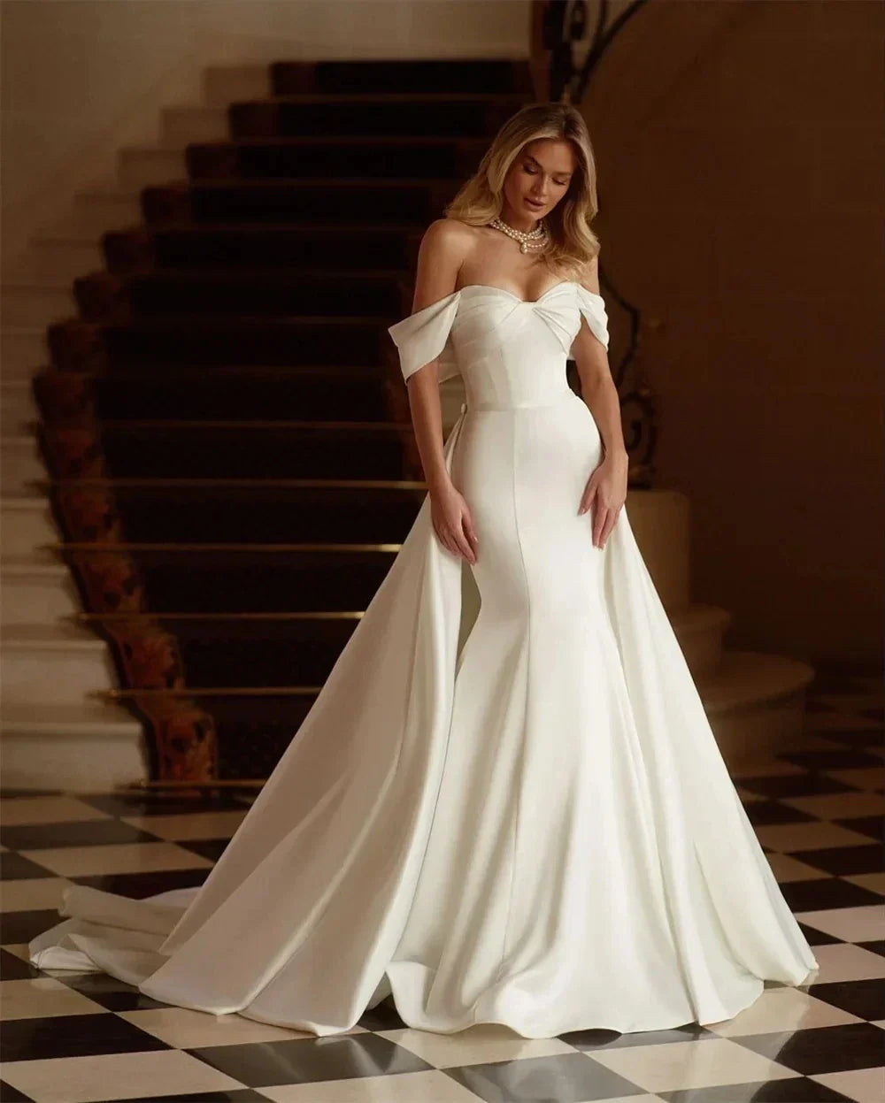 Elegant satin mermaid wedding dress detachable train simple off-shoulder sweetheart princess bridal gown