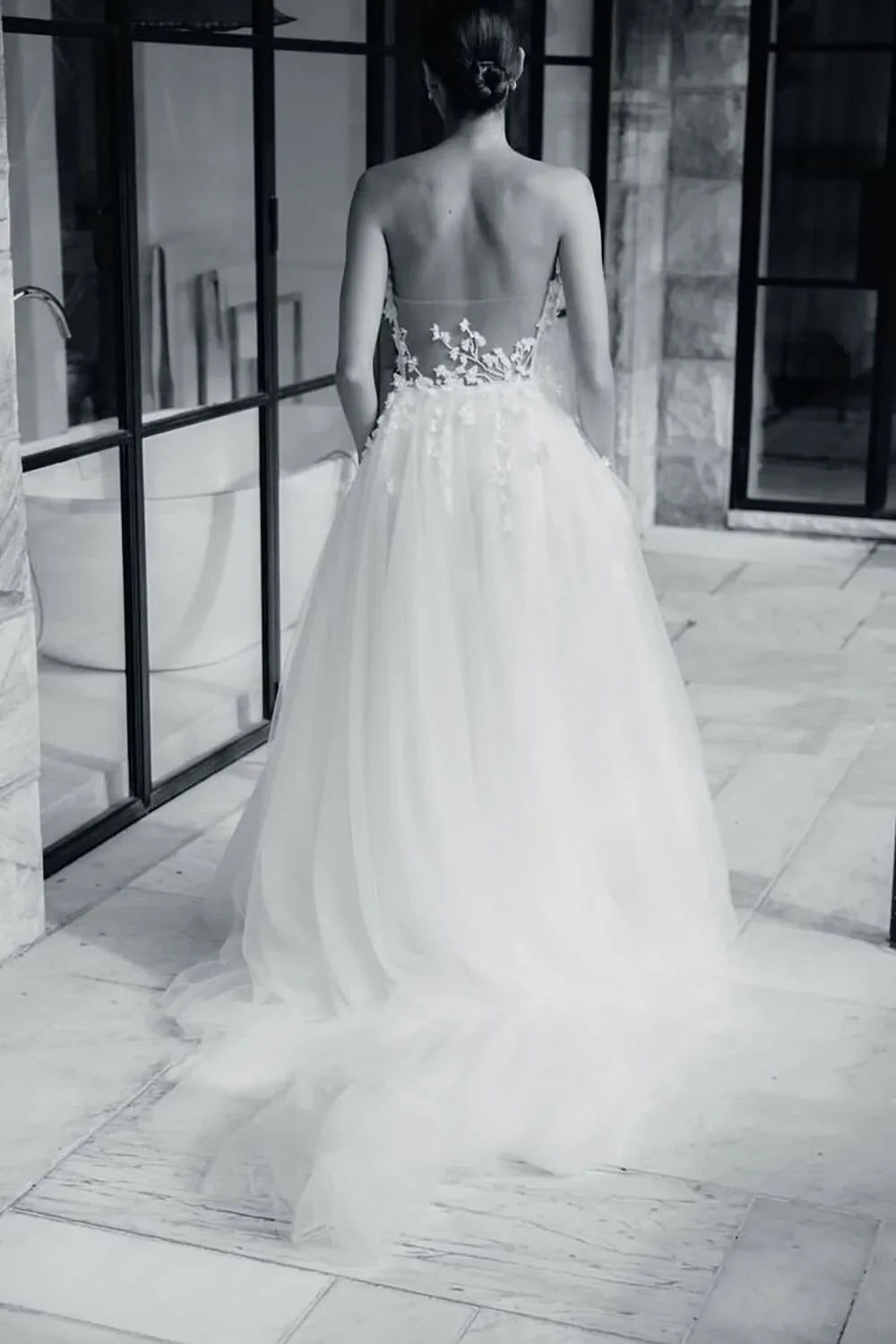 Customized Elegant Corset Wedding Dress Strapless Floral Lace Applique A-line Tulle Bridal Gown Women Romantic Bride Dress