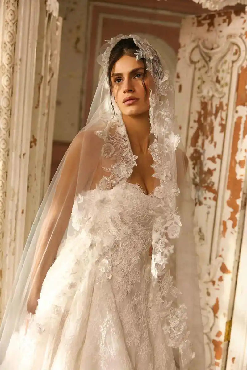 Vintage strapless mermaid lace wedding dress – front view – Snowy Bridal