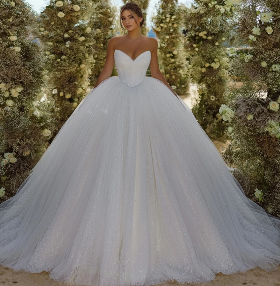 Strapless Princess Tulle Lace Appliques Wedding Dress Elegant Lace Appliques Bride Wedding Gowns Plus Size