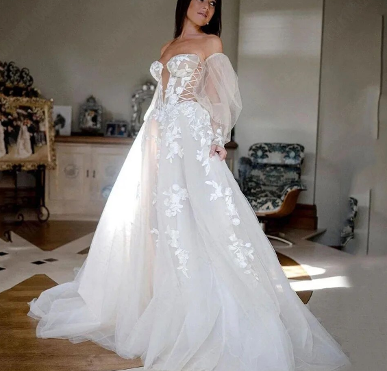 Boho Beach Wedding Dresses Lace Tulle Sleeveless Bride Dress With Belt Custom Made vestidos de novia Wedding Gown