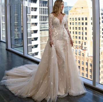 Luxury Detachable 2 In 1 Wedding Dress Pearls Mermaid Embroidered V-neck On Net With Lace Full Sleeve Button Gowns Robe De Marie