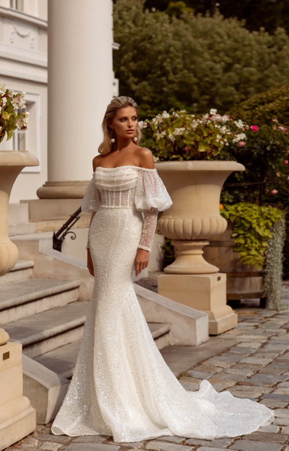 A-line backless mermaid off-shoulder long sleeves sexy simple mopping bride wedding dress bridal gown