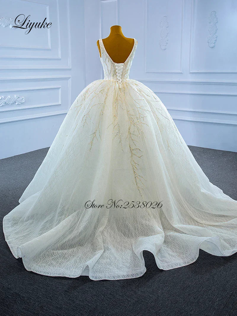 Liyuke Elegant Style Spaghetti Straps Ball Gown Wedding Dress Of Stunning Appliques Lace Bridal Skirts