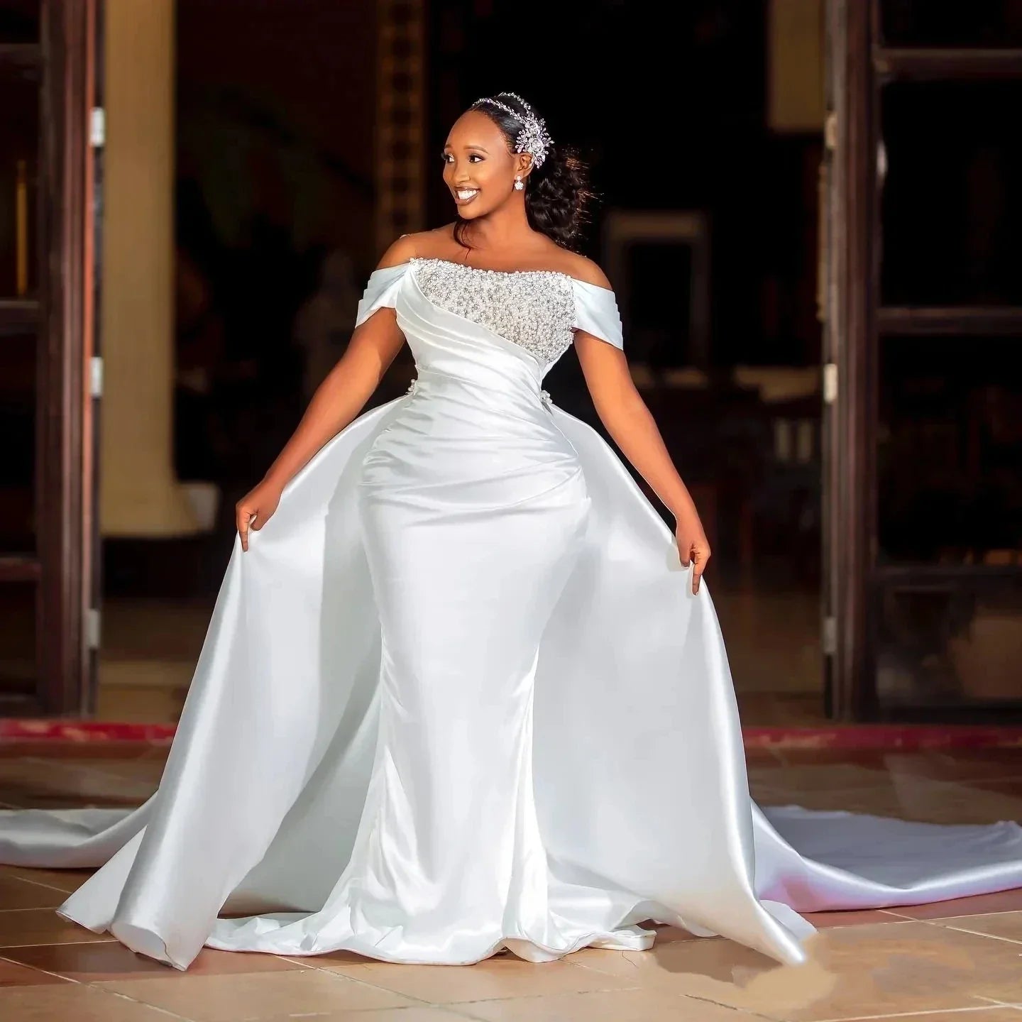 Sleeveless satin formal - detail