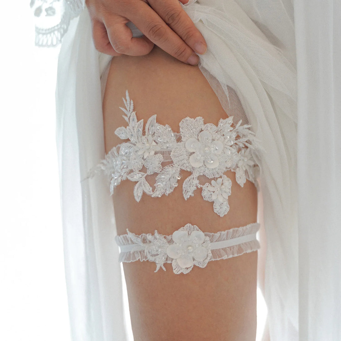 Women Lace Garter Belt Bride Leg Bands Embroidered Beads Flower Garters White Sexy Elastic Thighs Leg Loops Wedding Elegant Pure