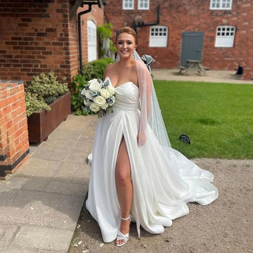 Flavinke Customized Satin Wedding Dresses Sweetheart Sleeveless Side Split Bride Gowns Satin Plus Size Wedding party Dresss