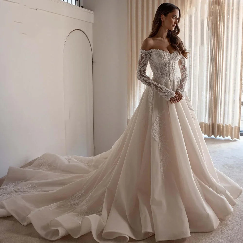 Elegant princess wedding dress tulle applique lace long sleeves bridal gown floor length